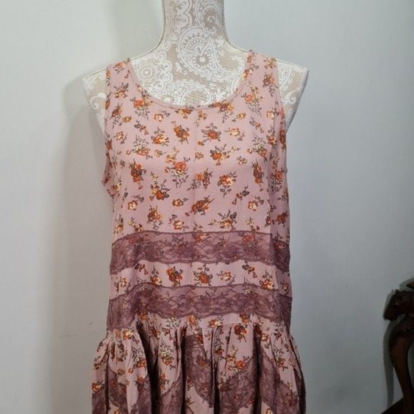 Logo Lavish Lori Goldstein Pink Floral Lace Sleeveless Tunic Top US 8 - Picture 3 of 15